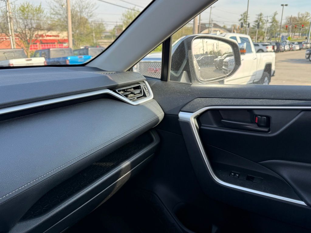 2020 Toyota RAV4 Hybrid LE Crestwood KY