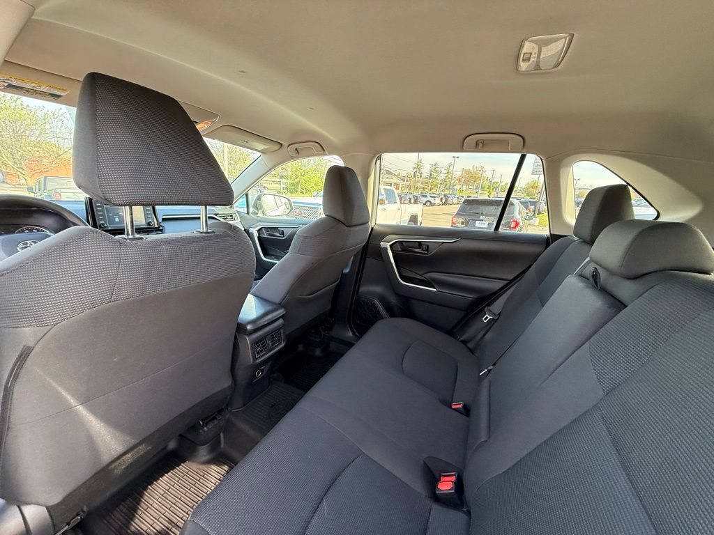 2020 Toyota RAV4 Hybrid LE Crestwood KY