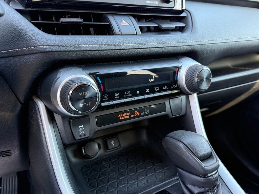 2020 Toyota RAV4 Hybrid LE Crestwood KY