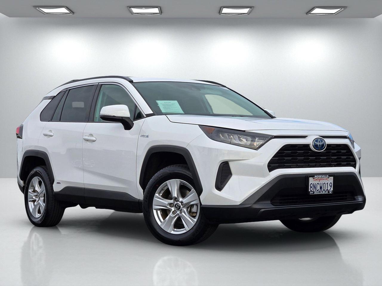 2020 Toyota RAV4 Hybrid LE