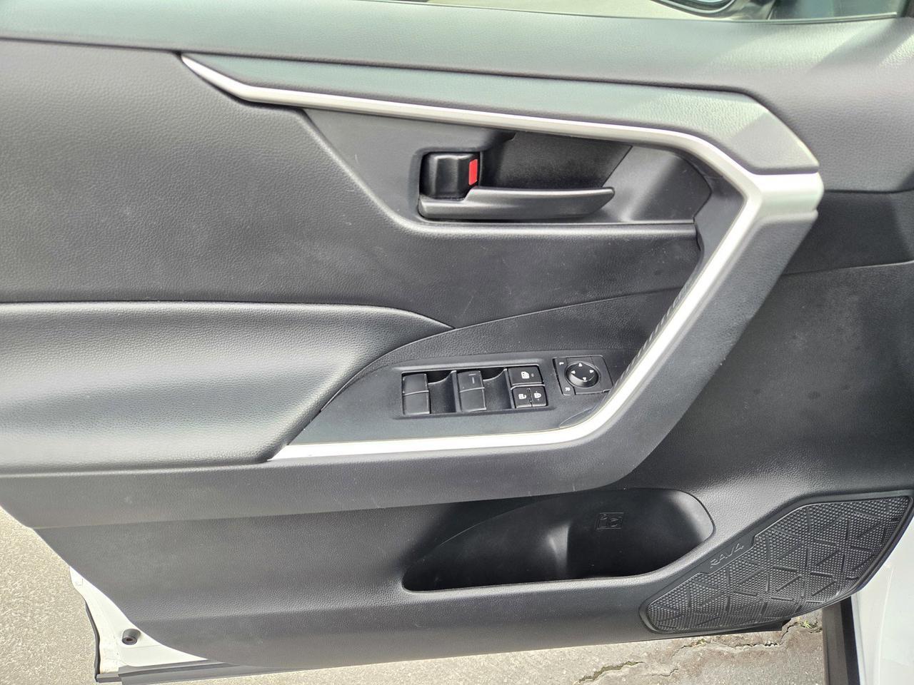 2020 Toyota RAV4 Hybrid LE Roseville CA