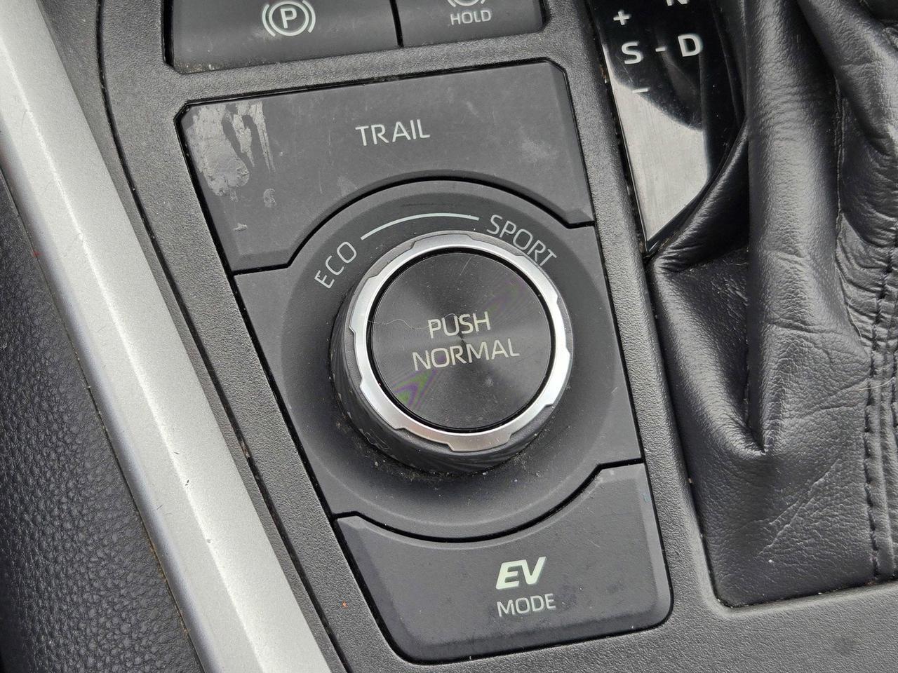 2020 Toyota RAV4 Hybrid LE Roseville CA