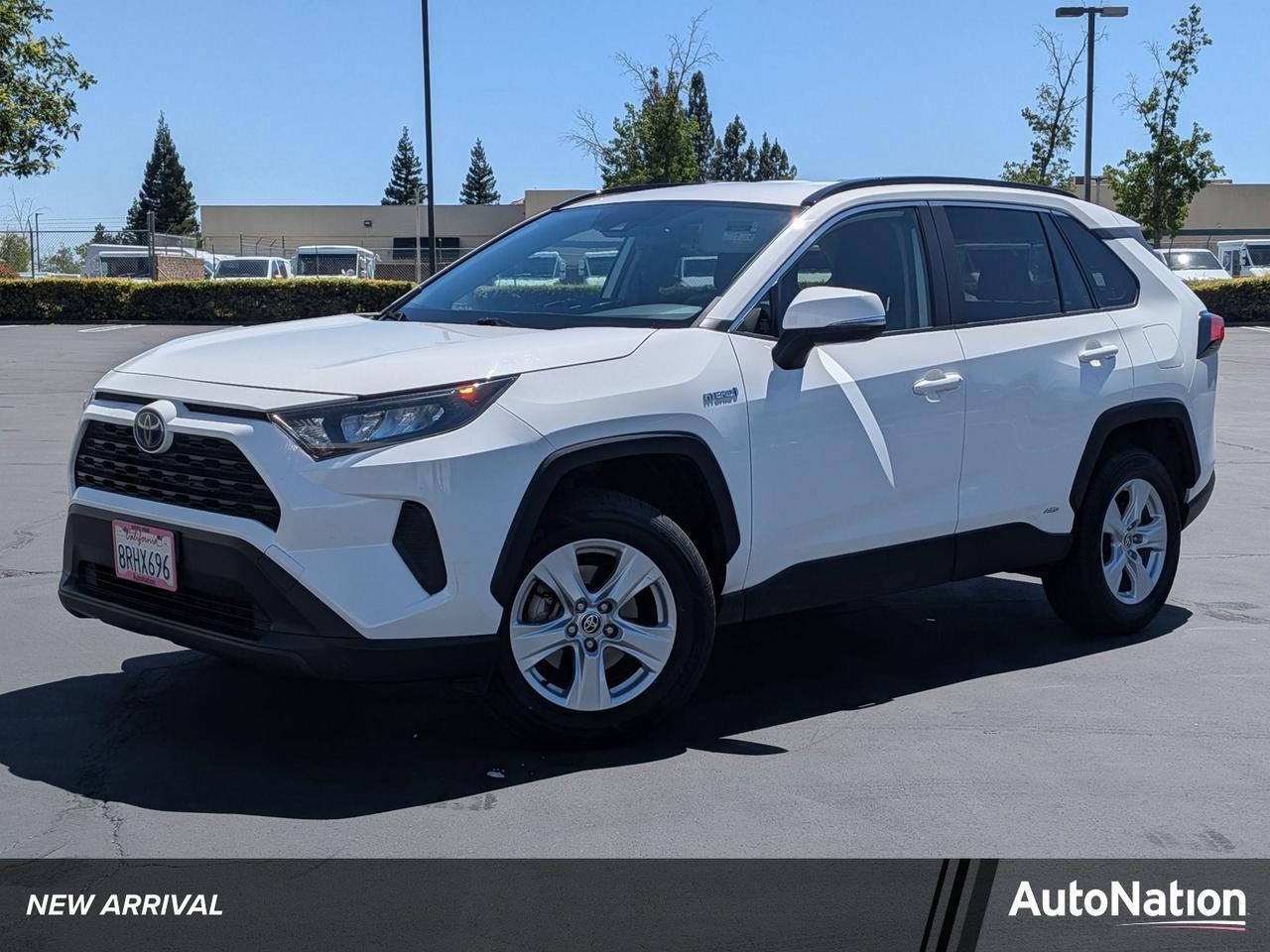2020 Toyota RAV4 Hybrid LE