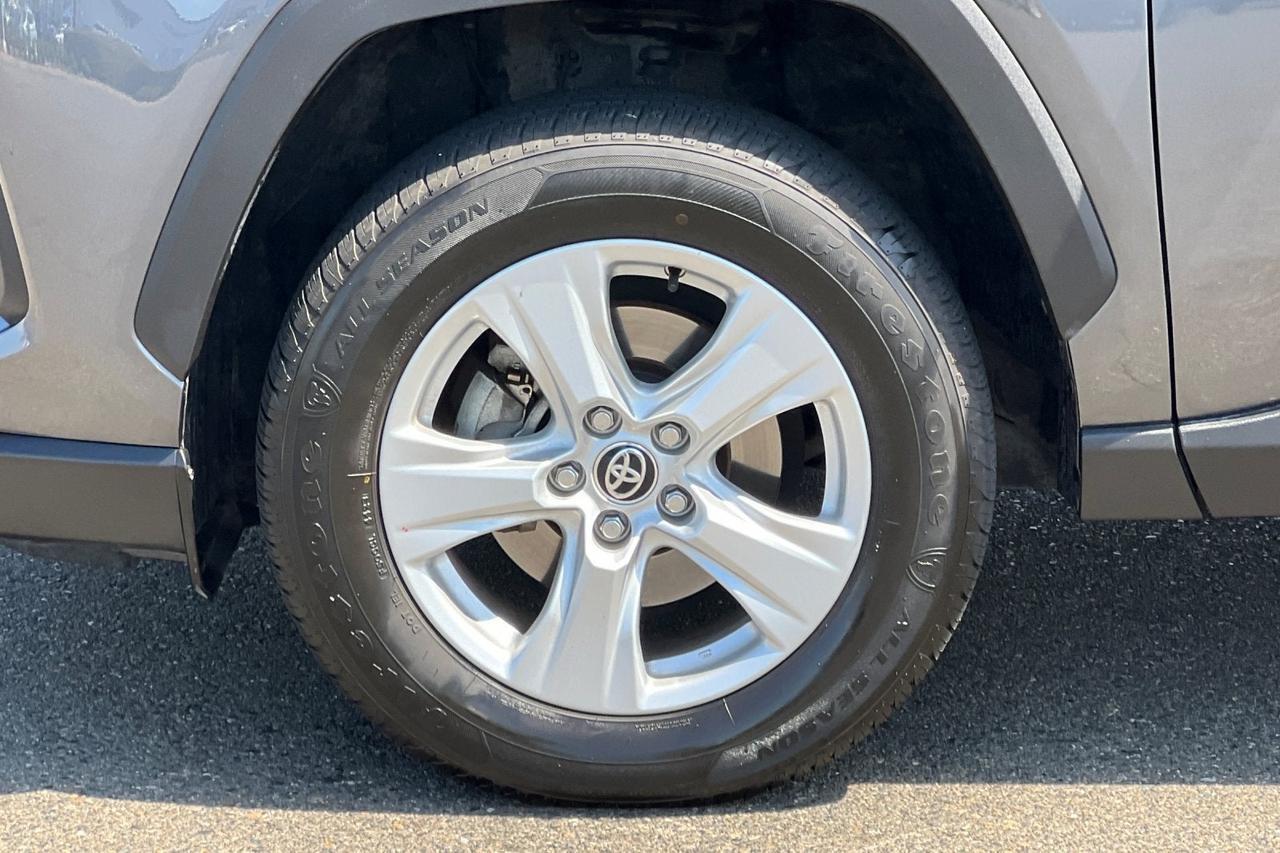 2020 Toyota RAV4 Hybrid LE Roseville CA