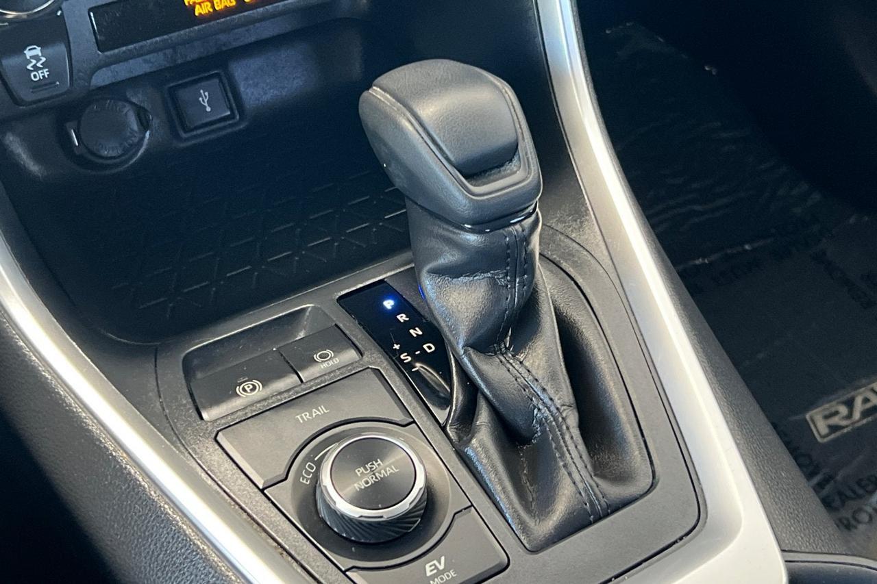 2020 Toyota RAV4 Hybrid LE Roseville CA