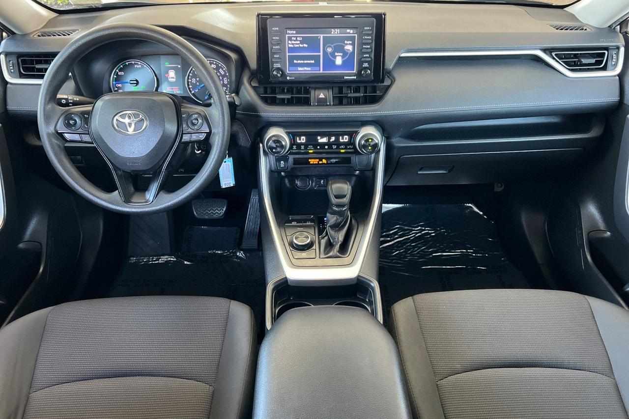 2020 Toyota RAV4 Hybrid LE