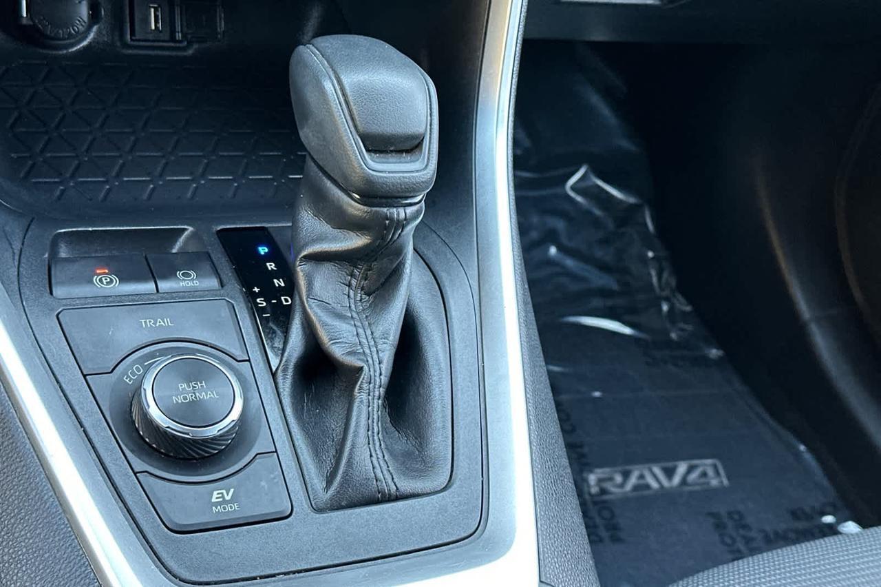 2020 Toyota RAV4 Hybrid LE Roseville CA