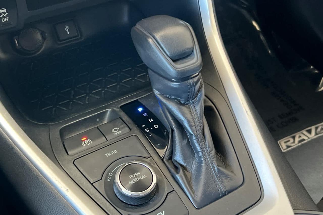 2020 Toyota RAV4 Hybrid LE Roseville CA