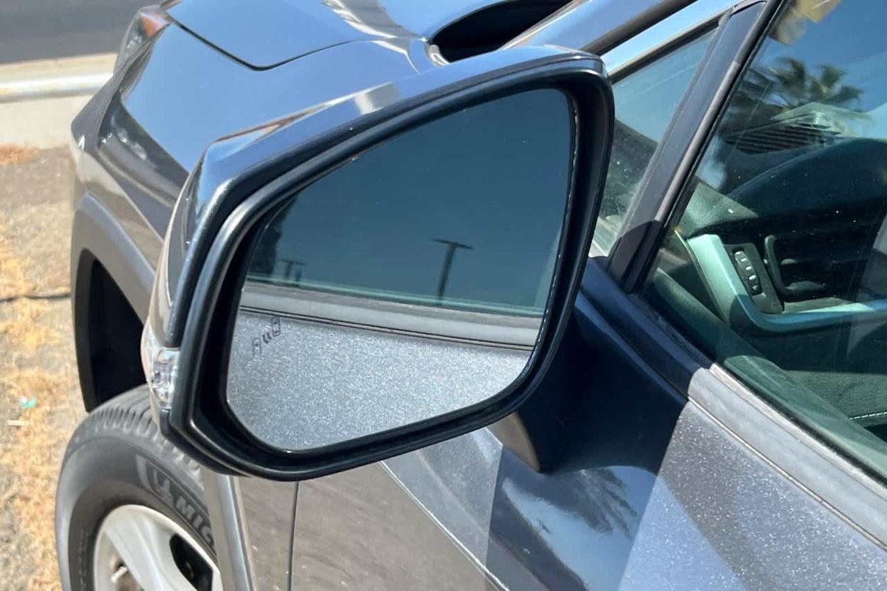 2020 Toyota RAV4 Hybrid LE Roseville CA