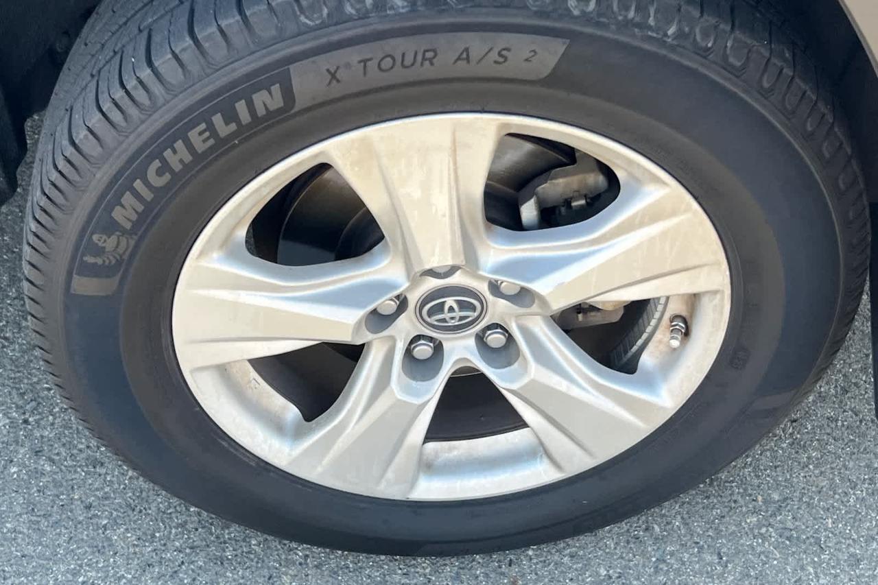 2020 Toyota RAV4 Hybrid LE Roseville CA