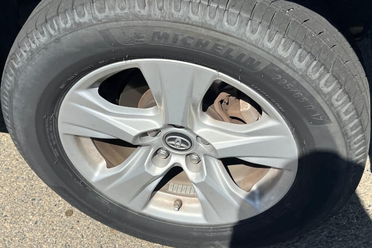 2020 Toyota RAV4 Hybrid LE Roseville CA