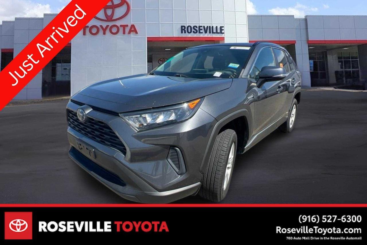 2020 Toyota RAV4 Hybrid LE
