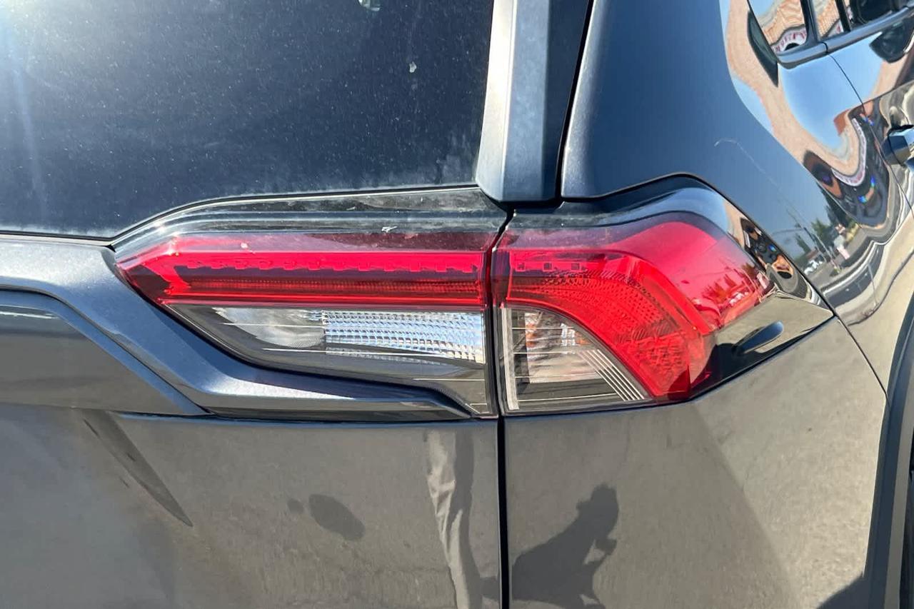 2020 Toyota RAV4 Hybrid LE Roseville CA