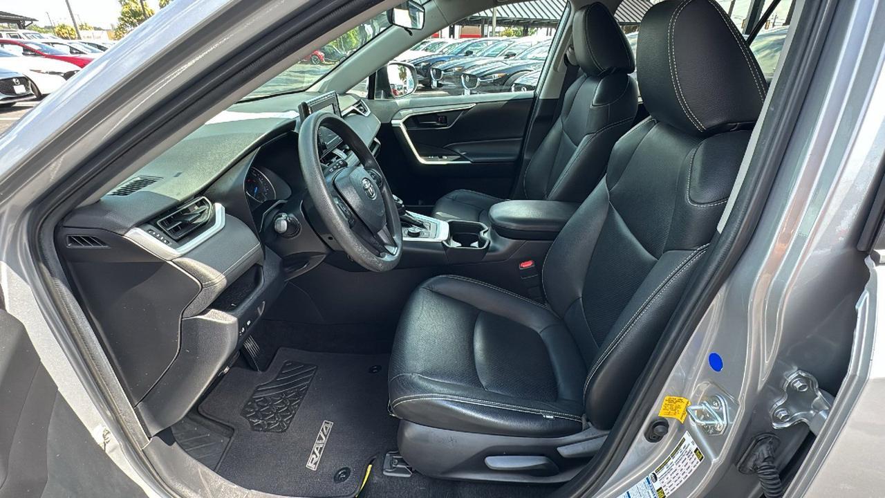 2020 Toyota RAV4 Hybrid LE San Antonio TX