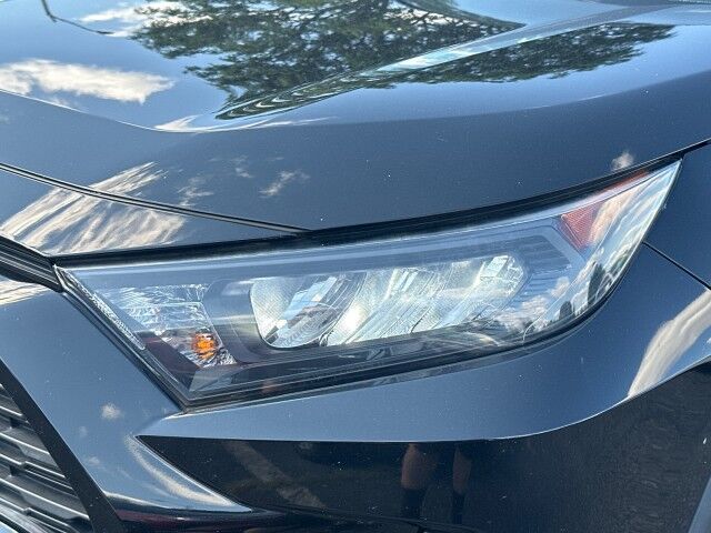 2020 Toyota RAV4 Hybrid LE Worcester MA