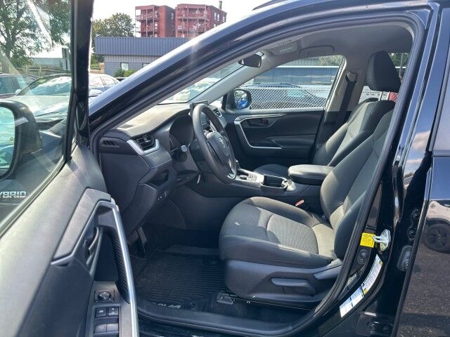 2020 Toyota RAV4 Hybrid LE Worcester MA