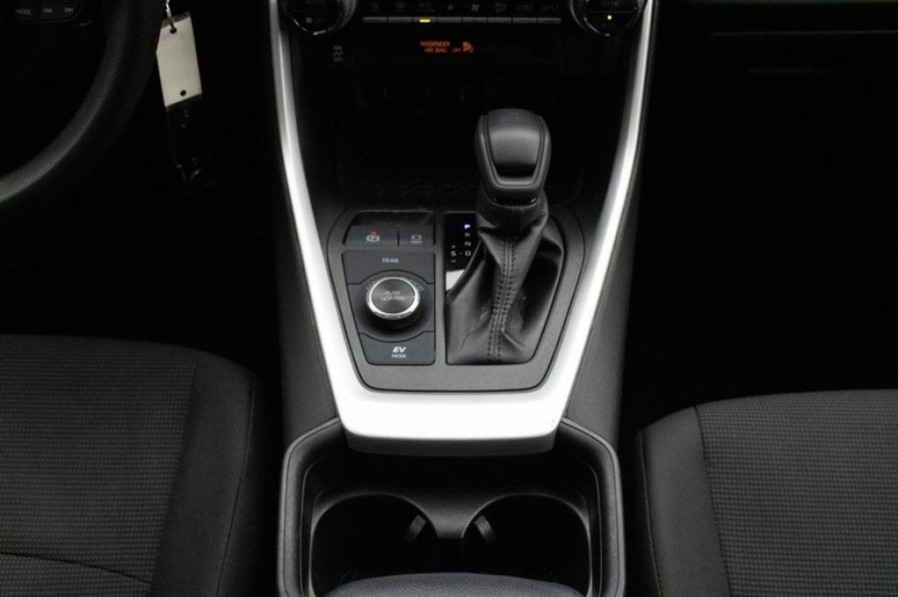 2020 Toyota RAV4 Hybrid LE Yonkers NY