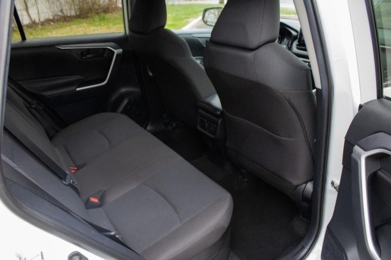 2020 Toyota RAV4 Hybrid LE Yonkers NY