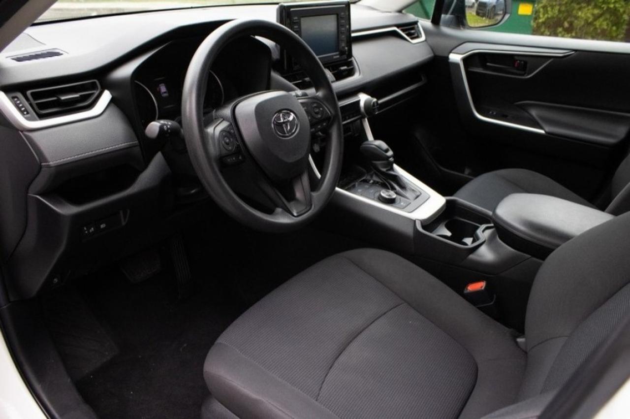 2020 Toyota RAV4 Hybrid LE Yonkers NY
