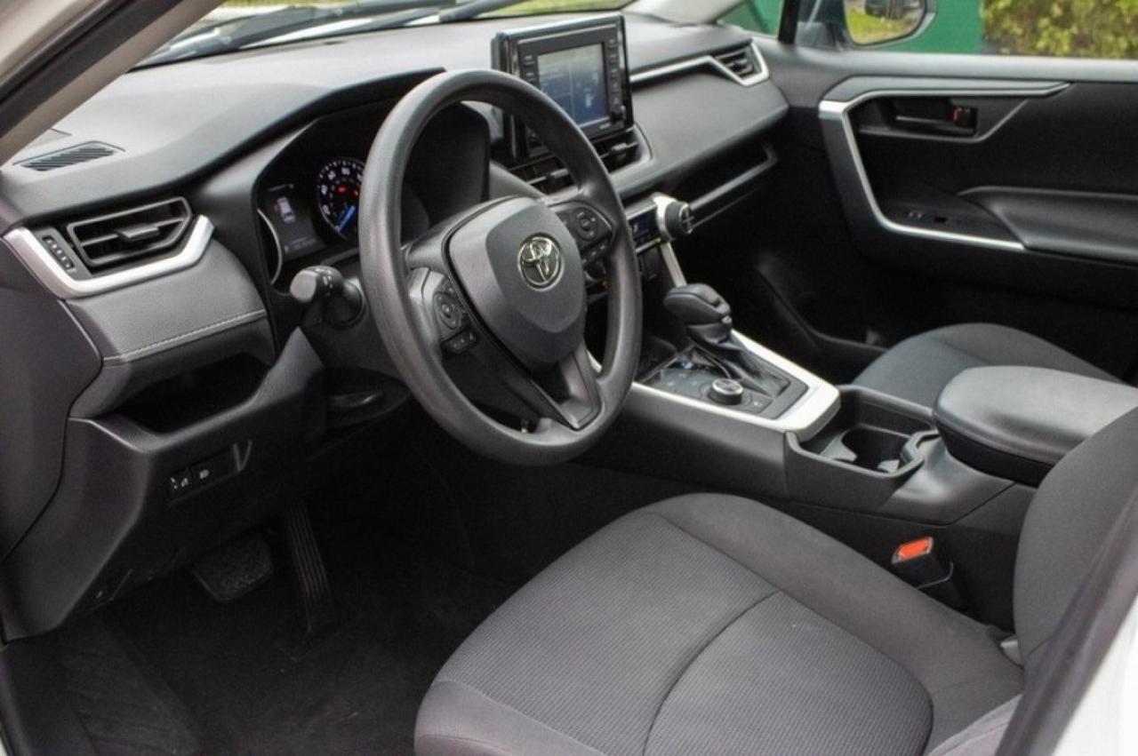 2020 Toyota RAV4 Hybrid LE Yonkers NY