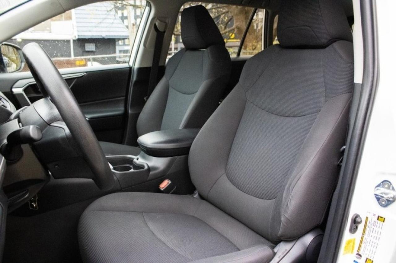 2020 Toyota RAV4 Hybrid LE Yonkers NY