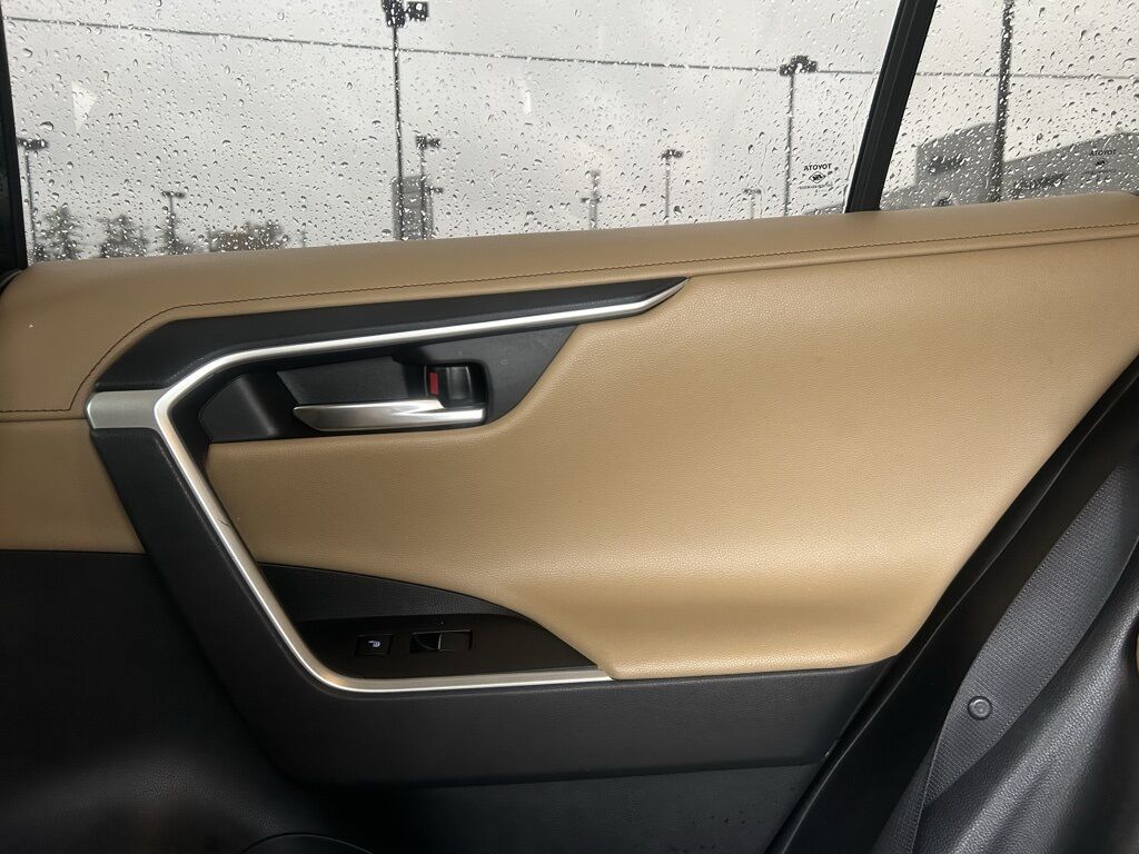 2020 Toyota RAV4 Hybrid Limited Crestwood KY