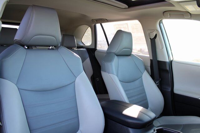 2020 Toyota RAV4 Hybrid Limited Klamath Falls OR