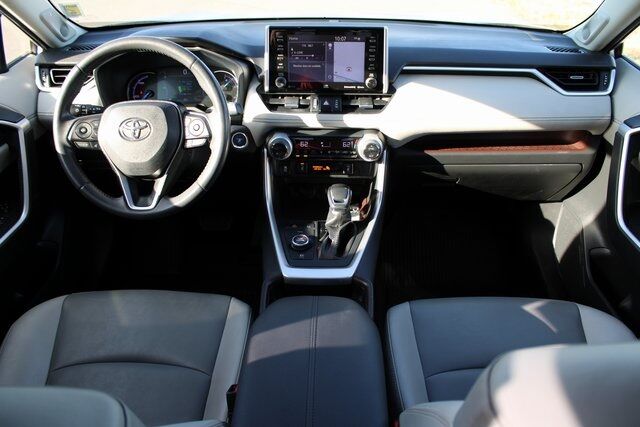 2020 Toyota RAV4 Hybrid Limited Klamath Falls OR
