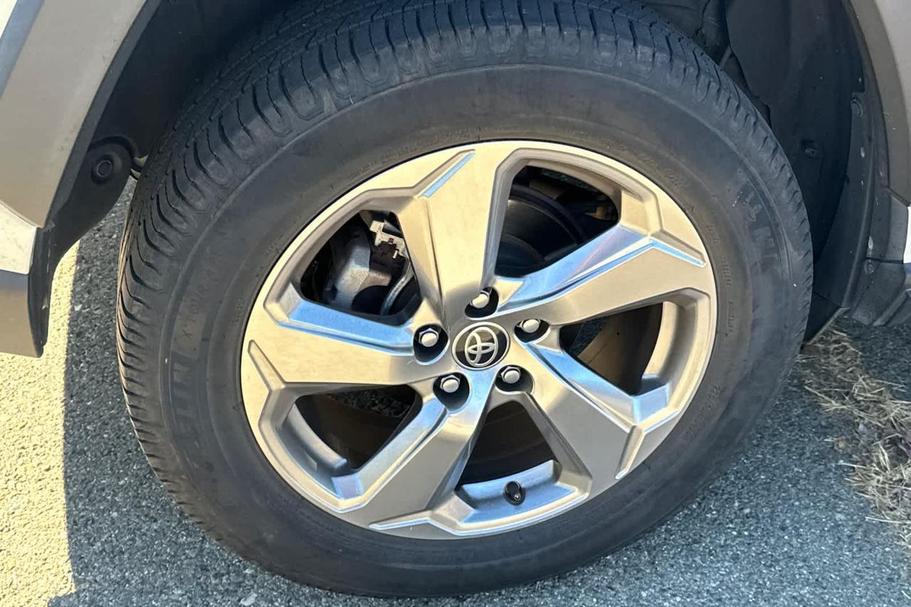 2020 Toyota RAV4 Hybrid Limited Roseville CA
