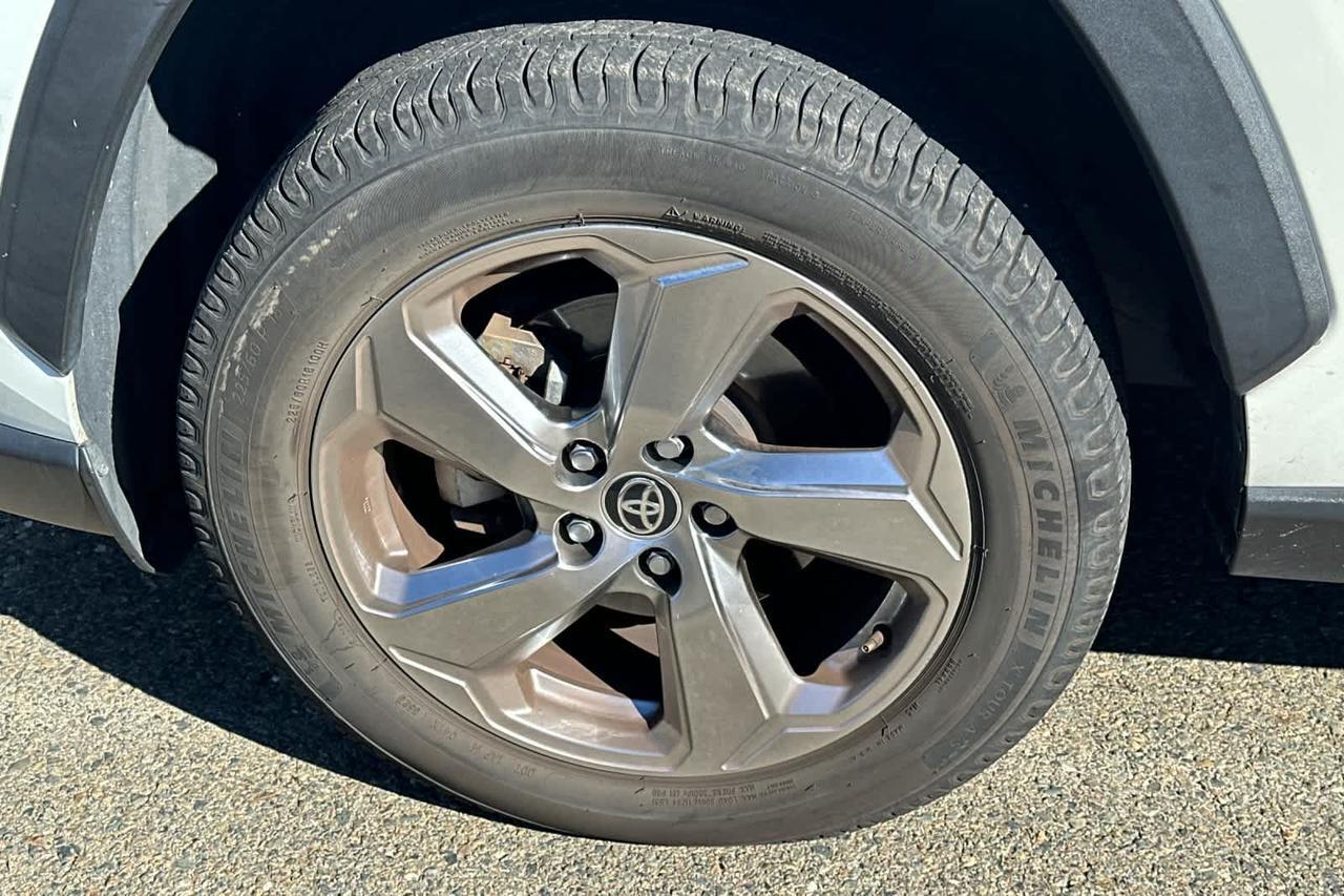 2020 Toyota RAV4 Hybrid Limited Roseville CA