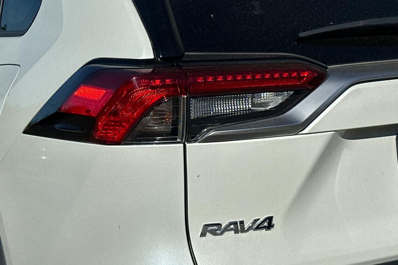 2020 Toyota RAV4 Hybrid Limited Roseville CA