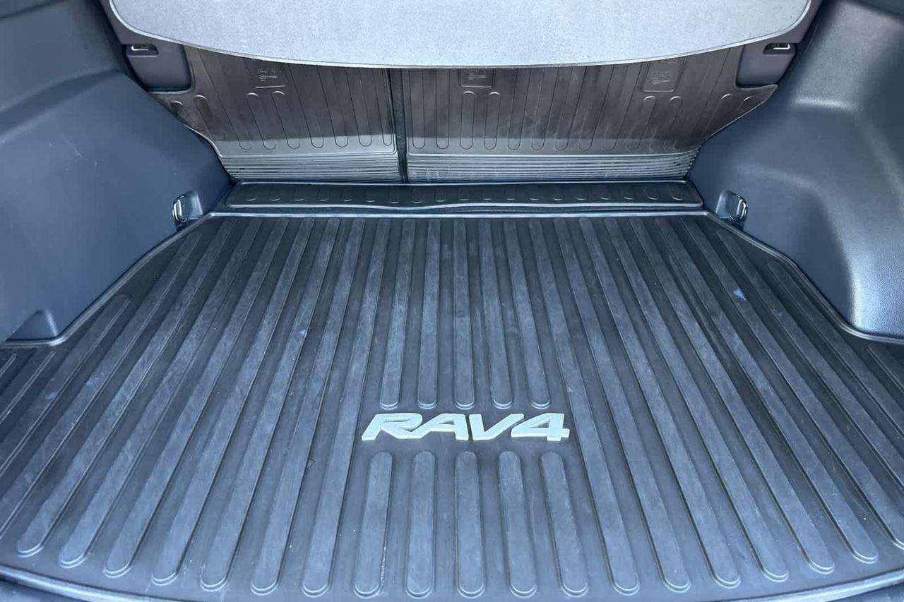 2020 Toyota RAV4 Hybrid Limited Roseville CA