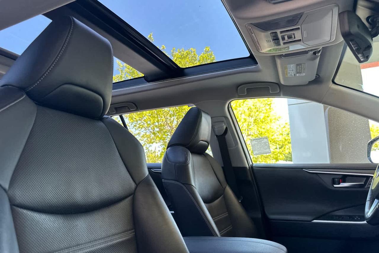 2020 Toyota RAV4 Hybrid Limited Roseville CA