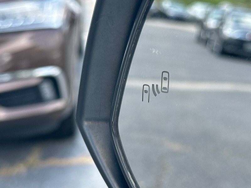 2020 Toyota RAV4 Hybrid Limited Worcester MA