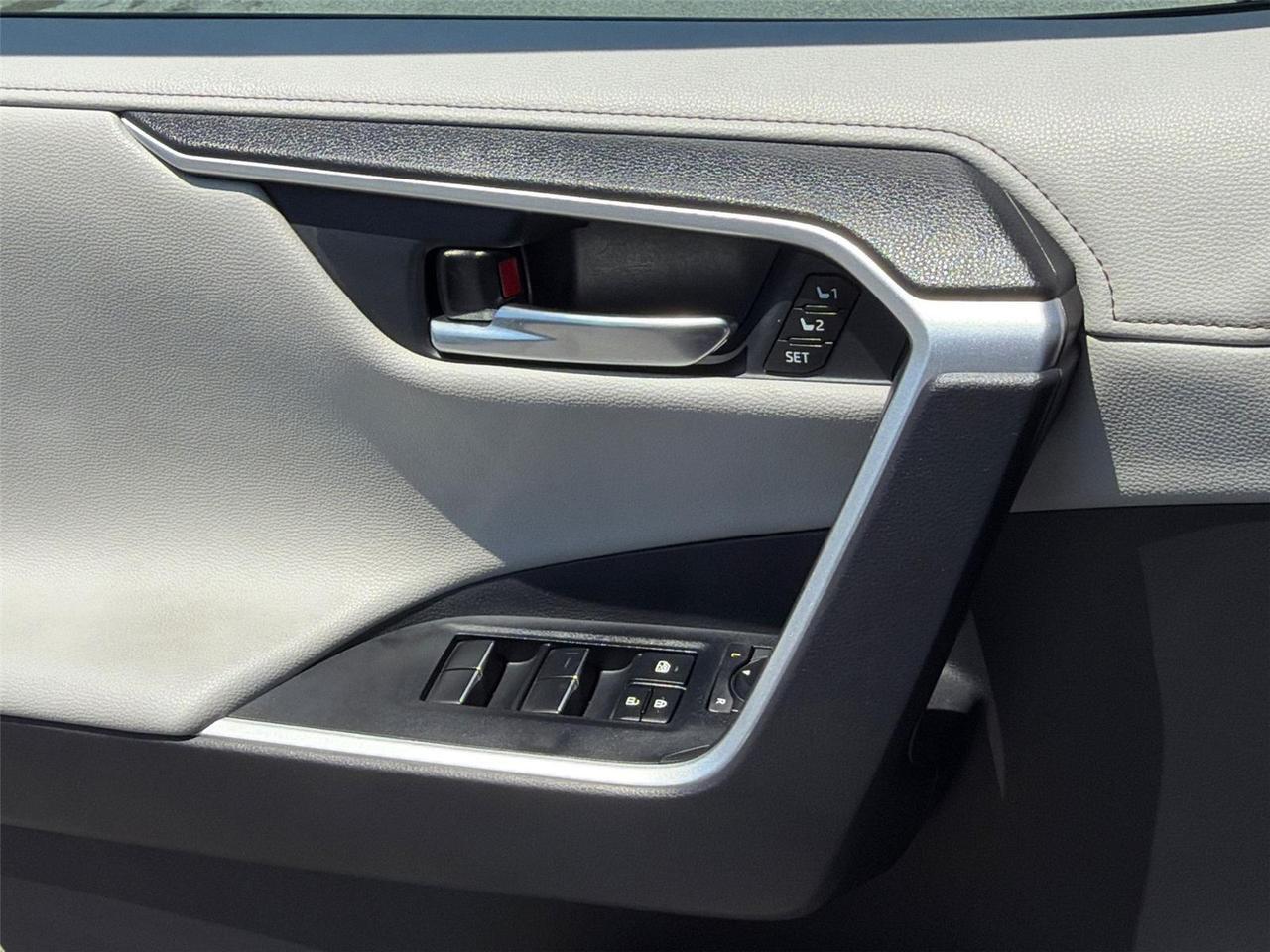 2020 Toyota RAV4 Hybrid Limited Hagerstown MD