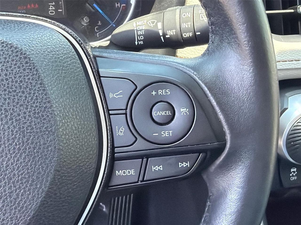 2020 Toyota RAV4 Hybrid Limited Hagerstown MD