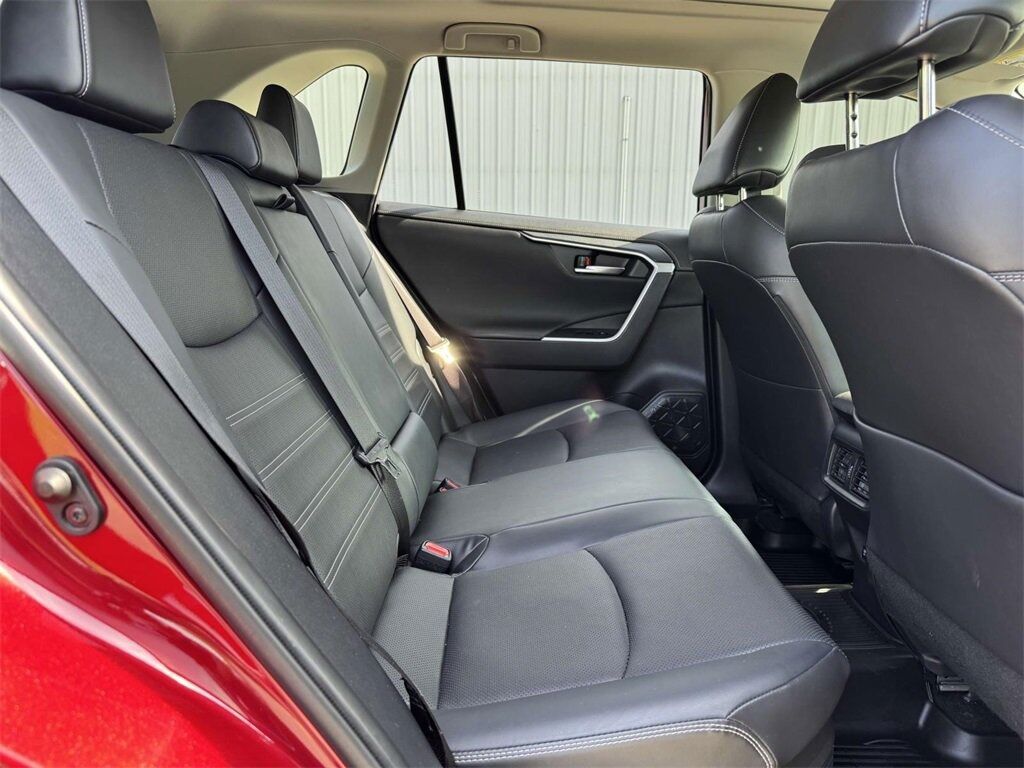 2020 Toyota RAV4 Hybrid Limited