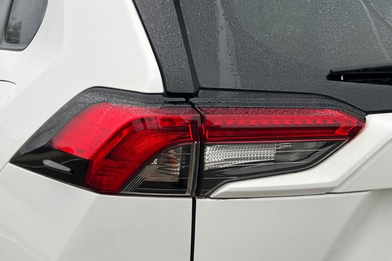 2020 Toyota RAV4 Hybrid XLE Roseville CA