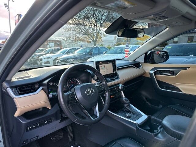 2020 Toyota RAV4 Hybrid XLE Worcester MA 2020 Toyota RAV4 Hybrid XLE Worcester MA