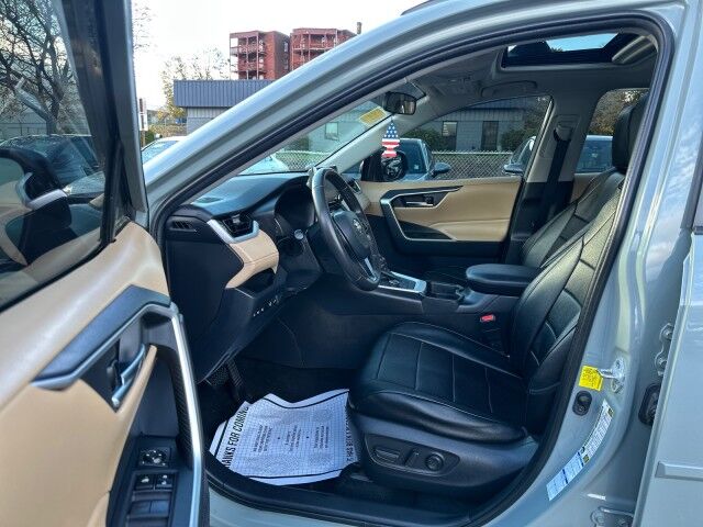 2020 Toyota RAV4 Hybrid XLE Worcester MA 2020 Toyota RAV4 Hybrid XLE Worcester MA