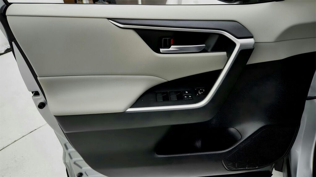 2020 Toyota RAV4 Hybrid XLE Laurel MD