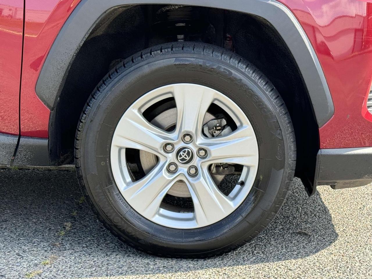 2020 Toyota RAV4 Hybrid XLE Fredericksburg VA