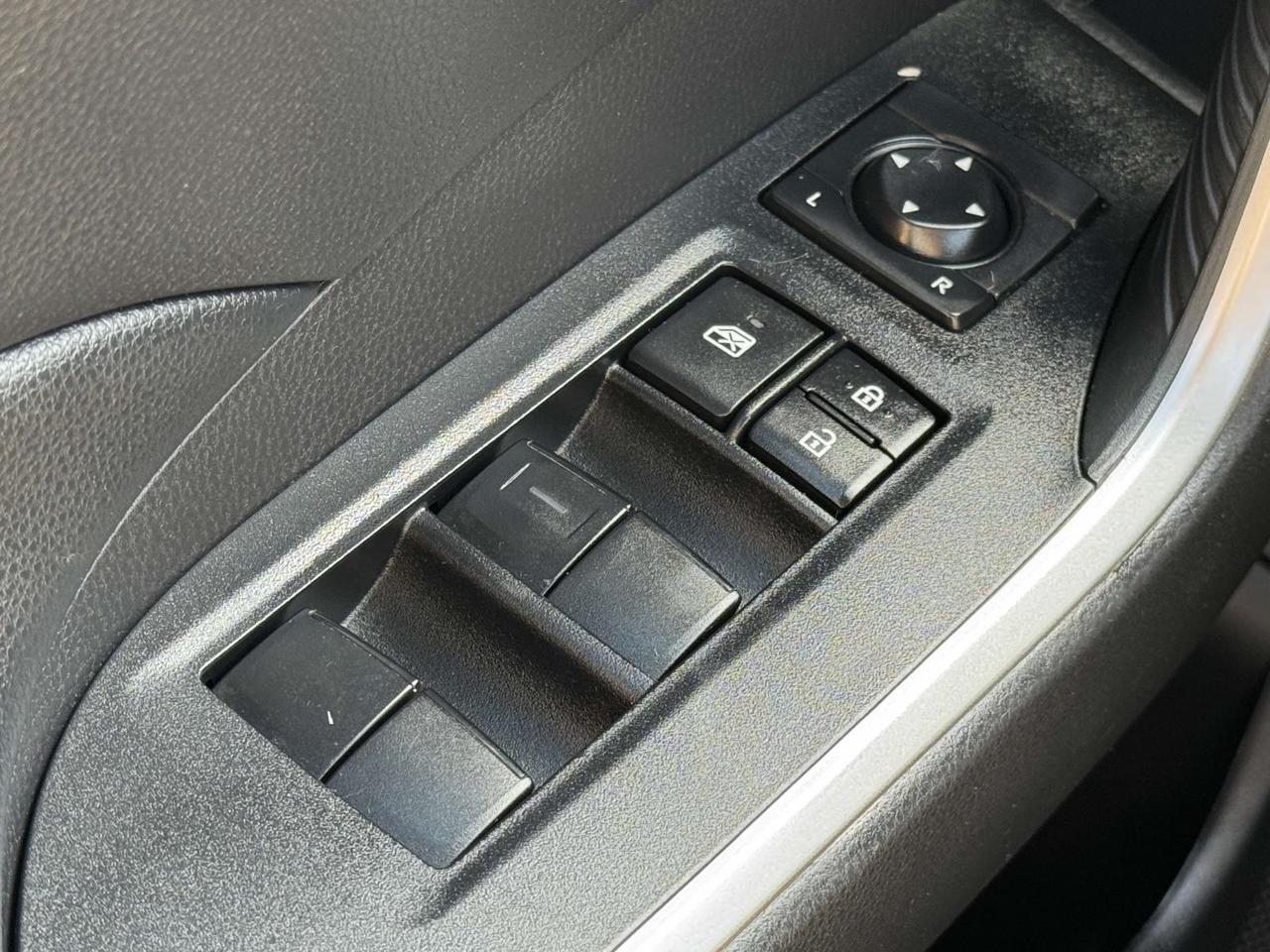2020 Toyota RAV4 Hybrid XLE Fredericksburg VA