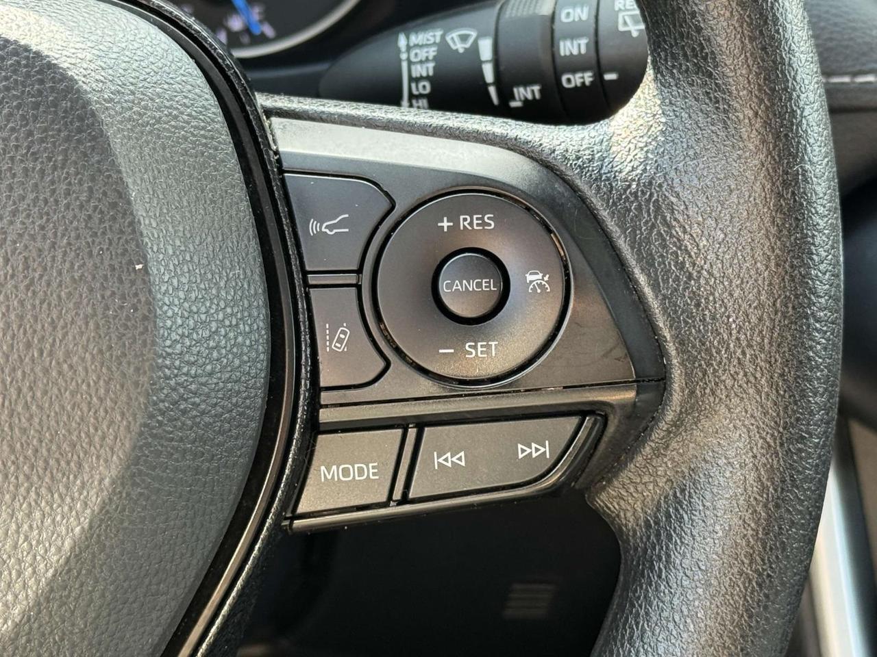 2020 Toyota RAV4 Hybrid XLE Fredericksburg VA