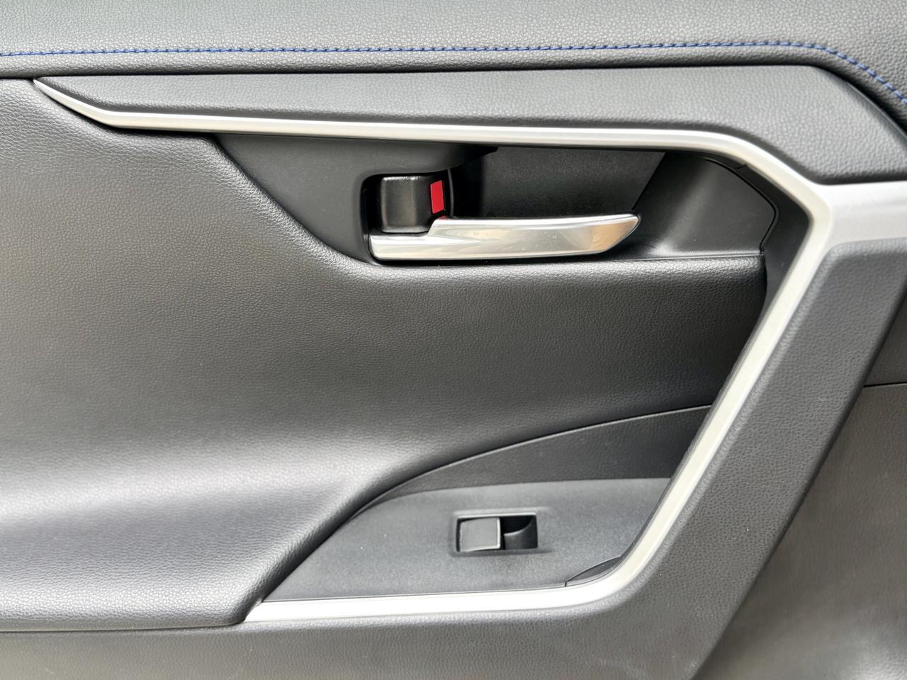 2020 Toyota RAV4 Hybrid XSE Elmhurst IL