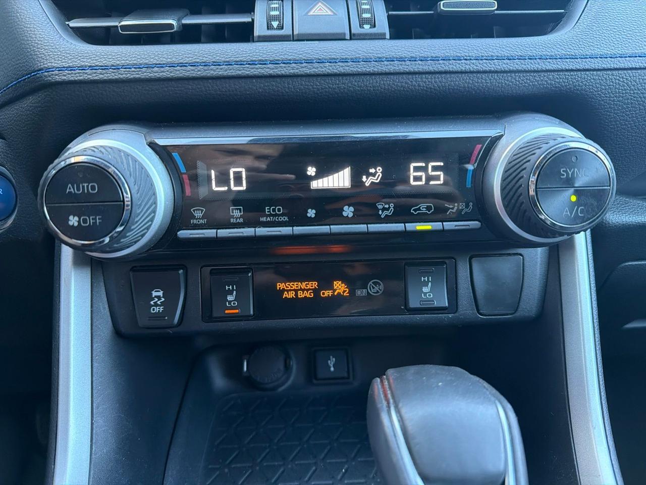 2020 Toyota RAV4 Hybrid XSE Bend OR