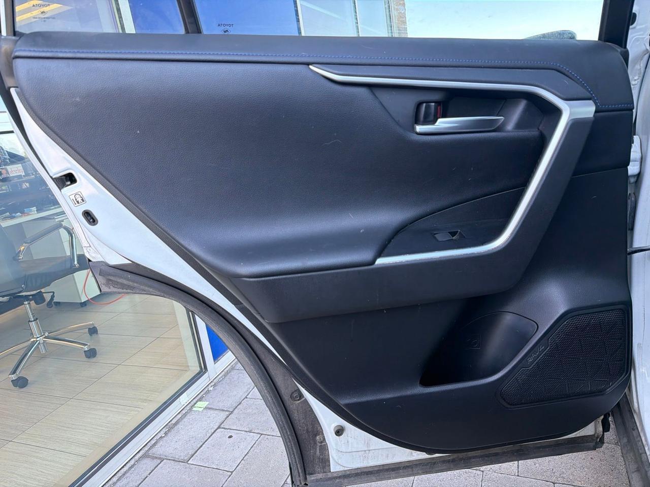 2020 Toyota RAV4 Hybrid XSE Bend OR