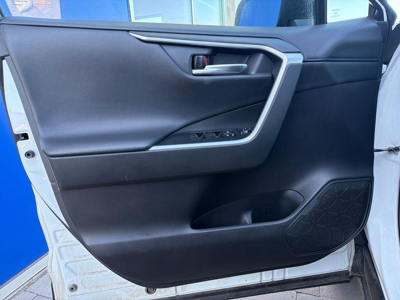 2020 Toyota RAV4 Hybrid XSE Bend OR