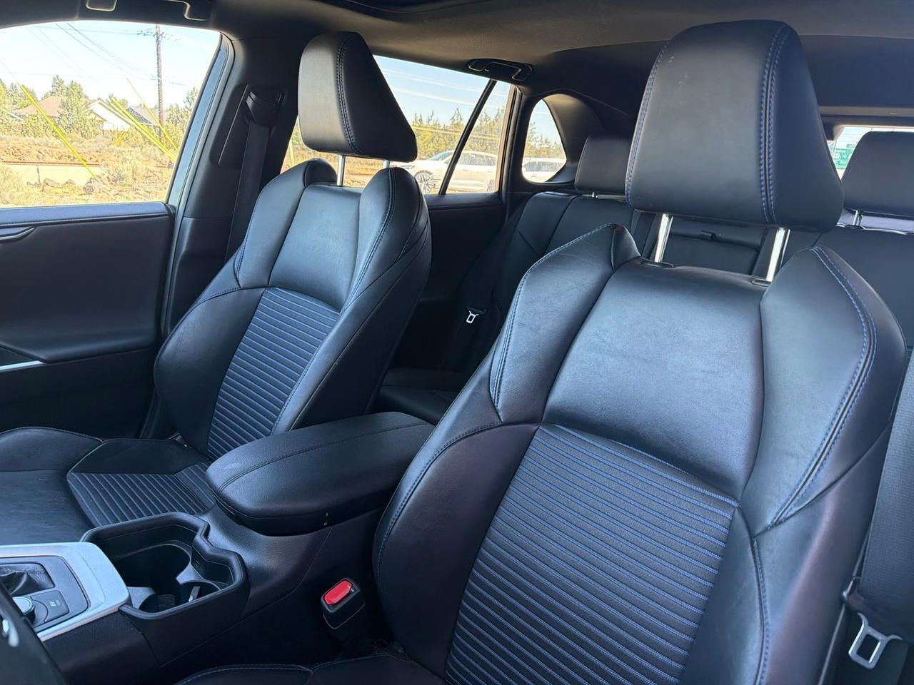 2020 Toyota RAV4 Hybrid XSE Bend OR