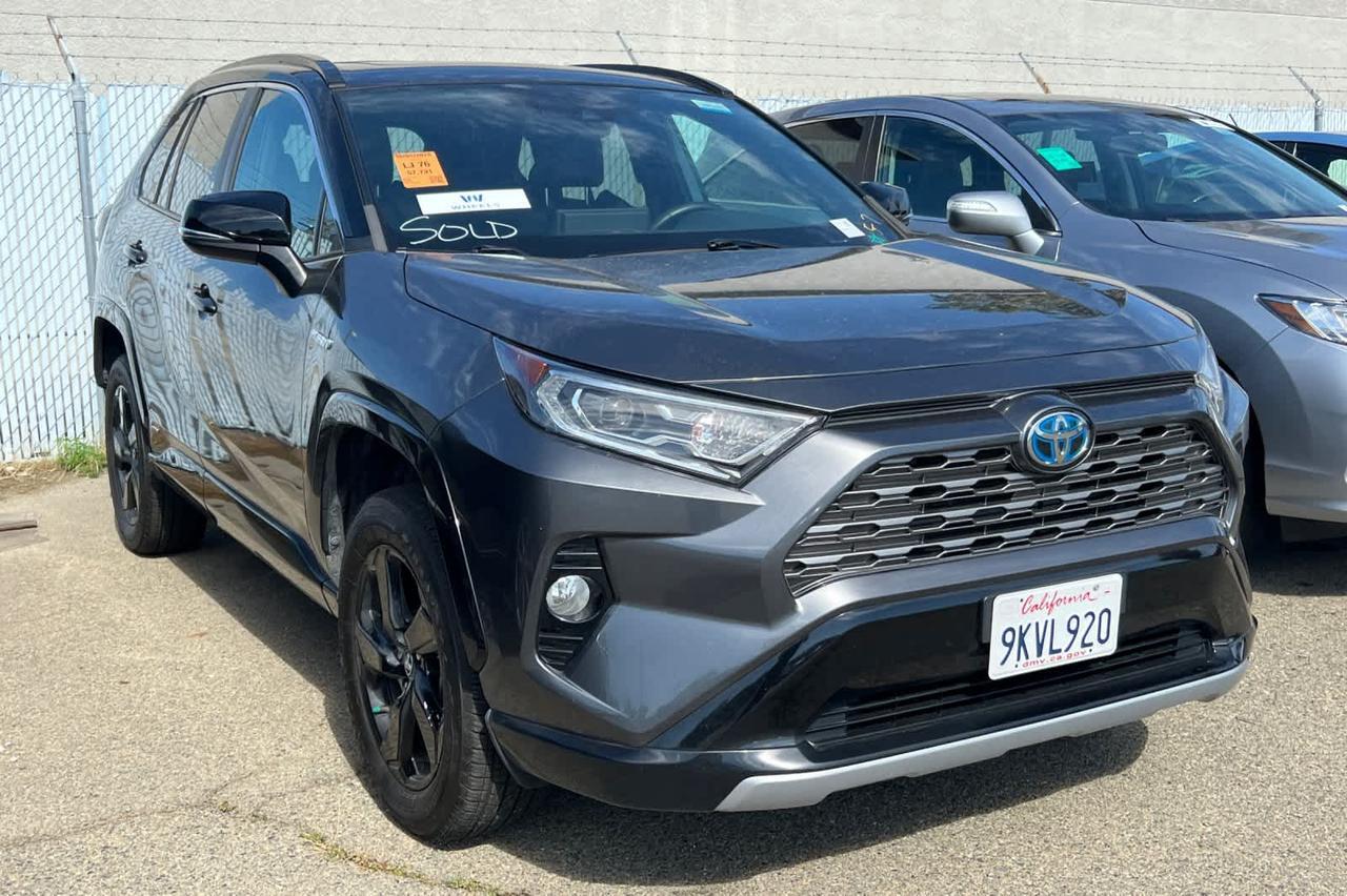 2020 Toyota RAV4 Hybrid XSE